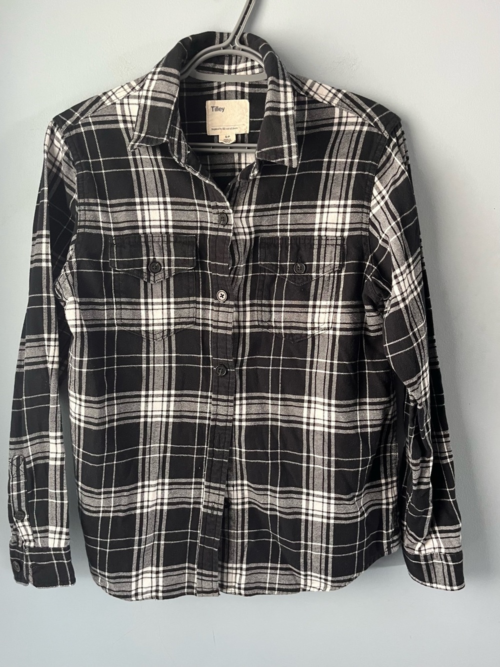 Tilley Black White & Gray Plaid 100% Cotton Long Sleeve Button-Up Shirt Size S